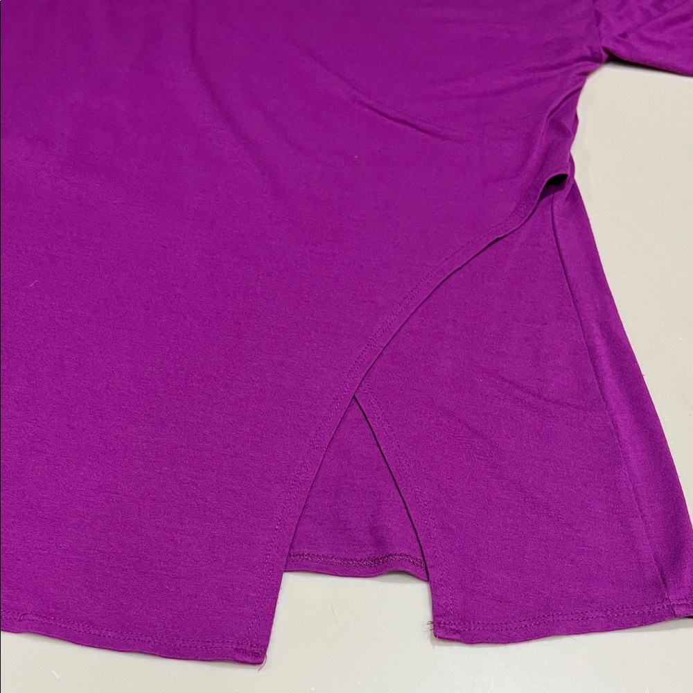 Halston Magenta Scoop Neck Top Medium - Picture 6 of 9